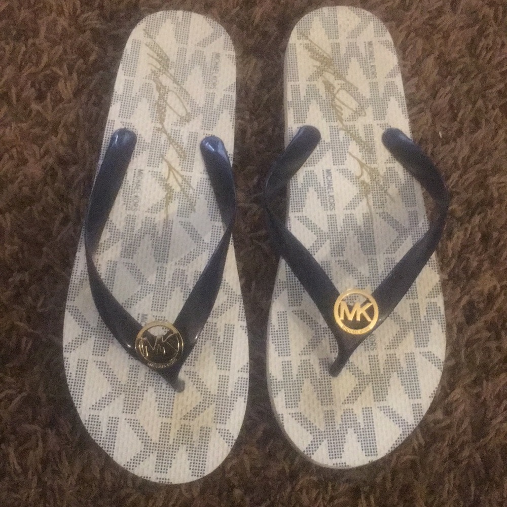 Women’s Size 11 Michael Kors Jet Set Shoes Sandals